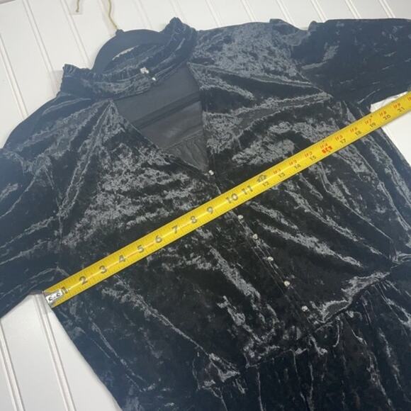 William Rast Womens Velvet Ramsey Choker Ruffled Neckline Peasant Top Size Large - Picture 9 of 10